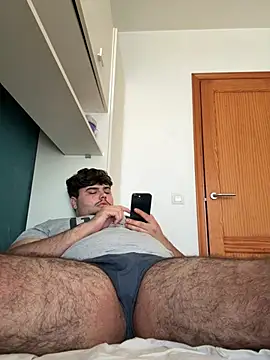 Yannick04 stripchat live cam model