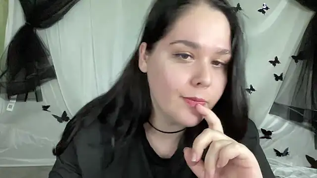 IvyLebelly stripchat live cam model