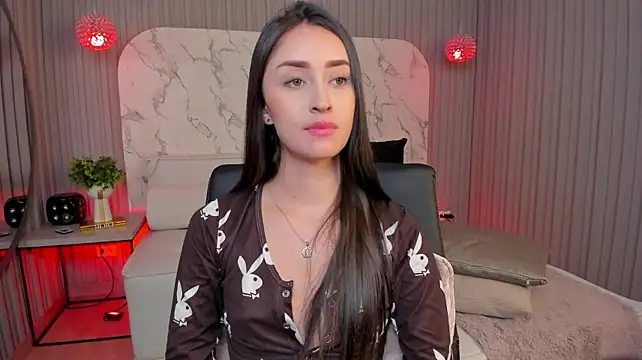 ashleylincolnn stripchat live cam model
