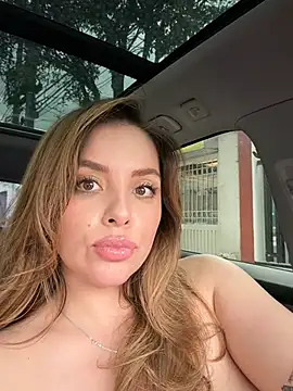 Alirawrz stripchat live cam model