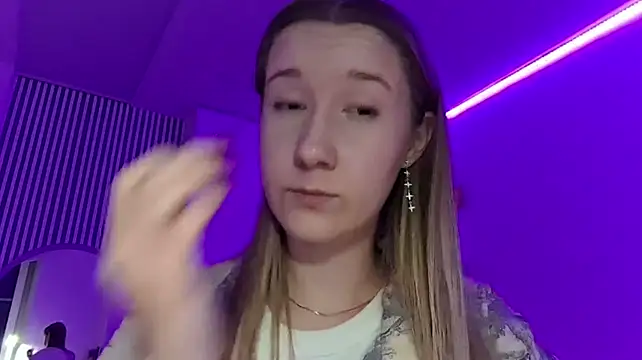 MerrileeReisser stripchat live cam model