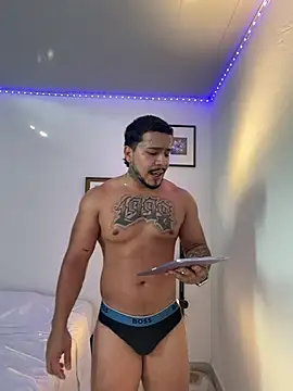 DeimonOficial stripchat live cam model
