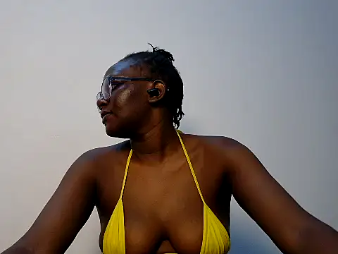 Secret-charm stripchat live cam model