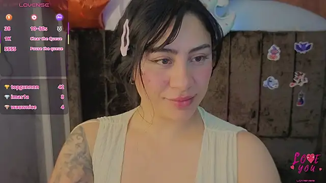 amara_sweet_a stripchat live cam model