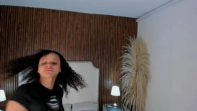 Gigithegoat stripchat live cam model