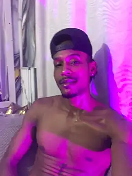 Kiing_afroditho stripchat live cam model