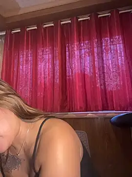 vien_pussy69 stripchat live cam model