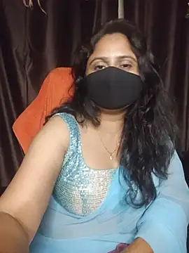 Urs_vrinda stripchat live cam model