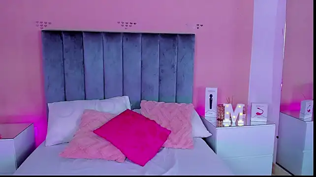 MiaPortmass_ stripchat live cam model