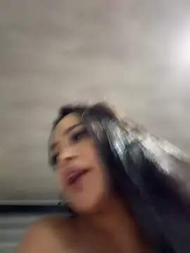 Sara_fun stripchat live cam model