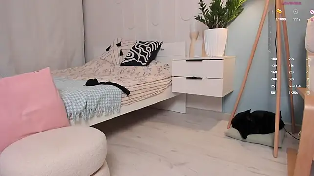 DanaCandy stripchat live cam model