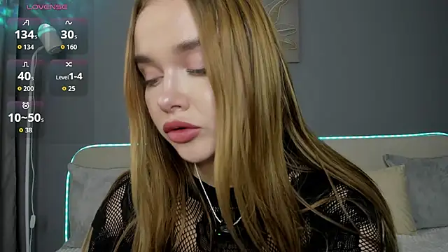 Malika_Lisan stripchat live cam model